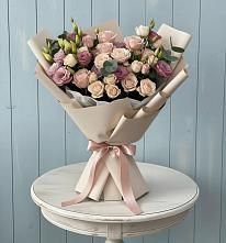 Букет цветов из:  Розы и Лизиантусы в Аскино