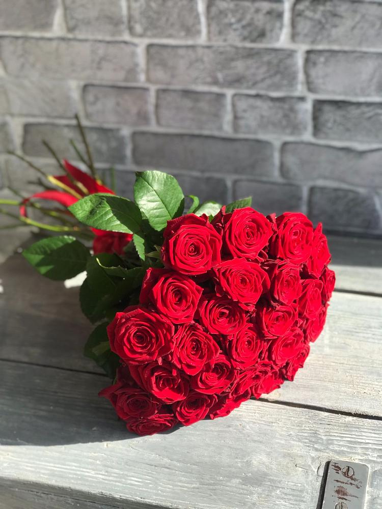 Букет Красные розы Фридом в Аскино