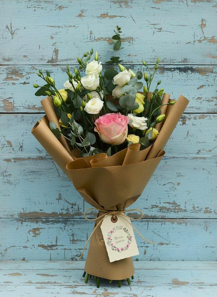 Букет цветов из: Розы и Лизиантусы в Аскино