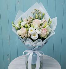Букет цветов из:  Розы и Лизиантусы #REPLACE_PRED# Аскино