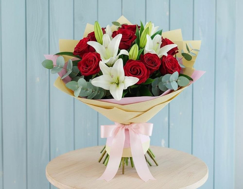 Букет цветов из: Лилии и Розы в Аскино
